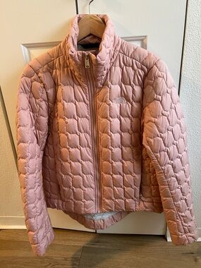 The North Face Women's Blush Quilted Thermoball Jacket